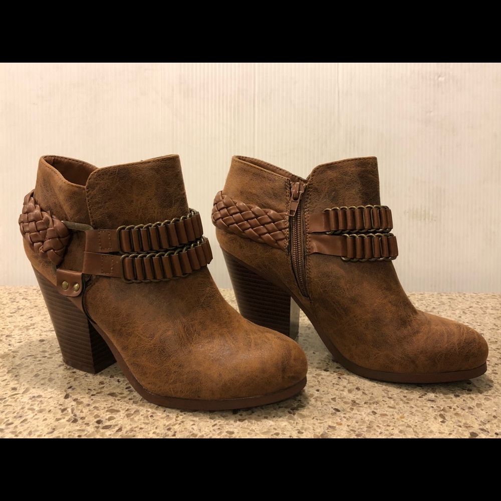 Women’s booties